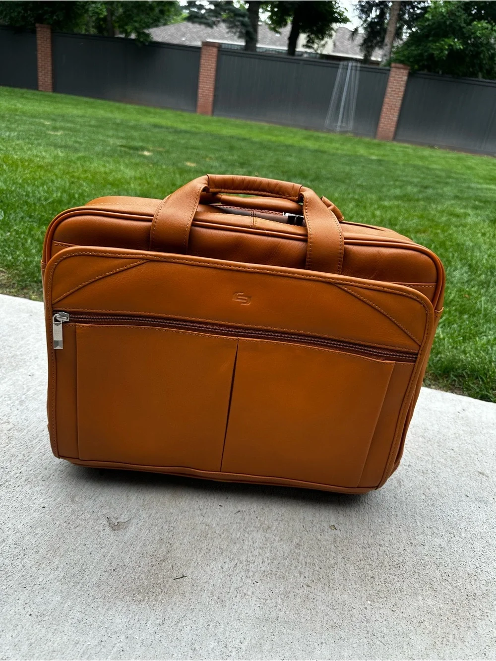 WALKER Solo BROWN LEATHER ROLLING BRIEFCASE, never used !